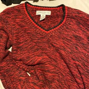 Men’s sweater